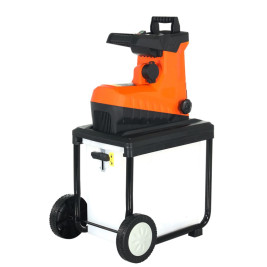 Измельчитель садовый YARD FOX 2800SE