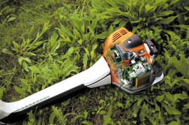 Мотокоса-кусторез STIHL FS 560 C-EM с трехлопастным ножом 41482000001