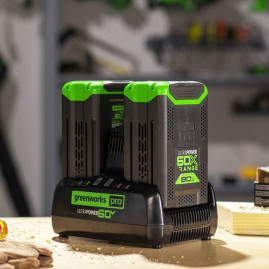 Быстрое зарядное устройство для двух аккумуляторов Greenworks Арт. 2954407, 60V, 10А