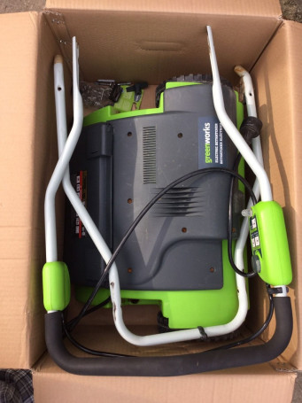 Аэратор электрический Greenworks 1100W