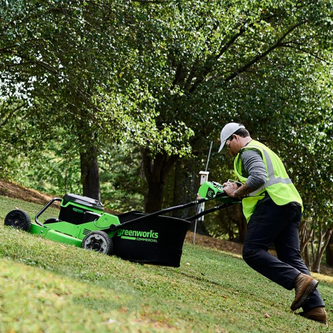 Газонокосилка аккумуляторная Greenworks Арт. 2519207, 82V, 76см, самоходная, бесщеточная, без АКБ и