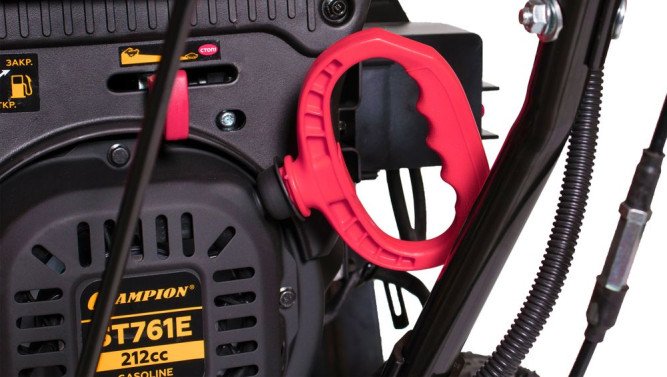 Снегоуборщик Champion ST761E