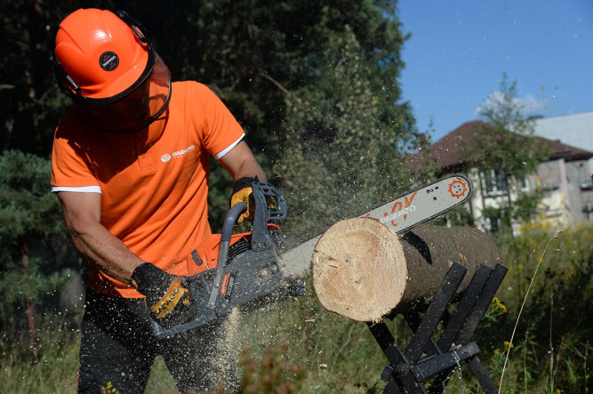 Пила цепная бензиновая DAEWOO DACS 5820XT