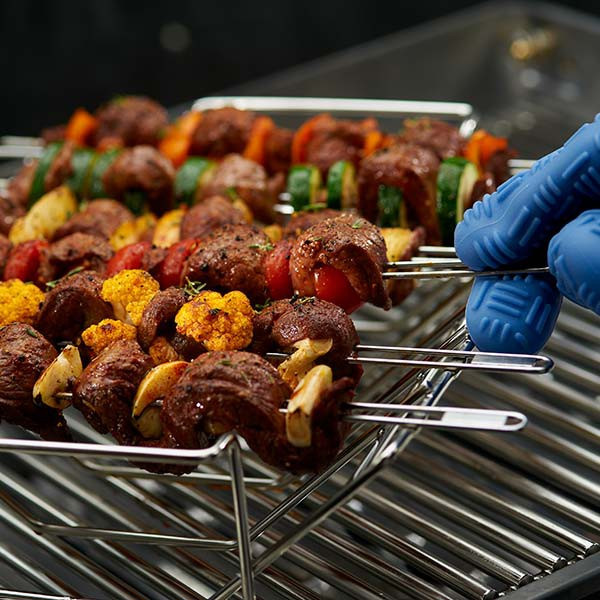 Универсальная подставка с шампурами Broil King