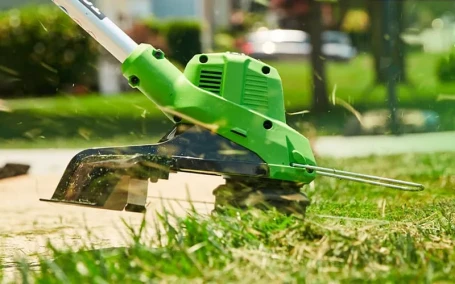 Триммер аккумуляторный Greenworks GD40LT, 40V, 38 см, с 1хАКБ 8 Ач и ЗУ