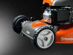 Газонокосилка бензиновая Husqvarna LC 356 AWD E