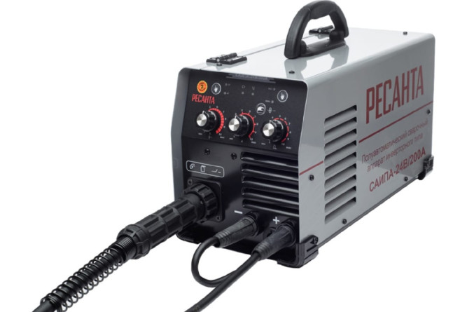 Сварочный полуавтомат Ресанта САИПА-24В/200А (MIG/MAG)