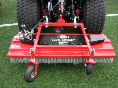 Щетка для искусственных покрытий Redexim Verti-Brush, c гидроприводом