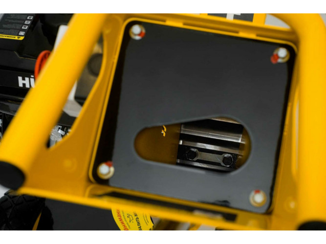 Бензиновый измельчитель Huter GSH-7800