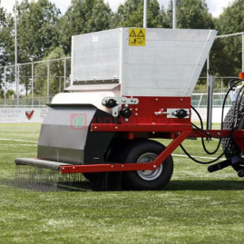 Пескователь Redexim Rink 1010 щеточный