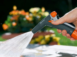 Пистолет-наконечник для полива Classic GARDENA 18301-20.000.00 (старый код 08115-20.000.00)