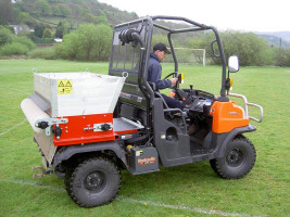 Пескователь Redexim Rink 1005 щеточный