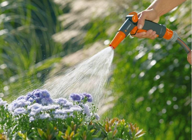 Пистолет-наконечник для полива Comfort GARDENA 08100-29.000.00 в Екатеринбурге