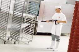 Профессиональное средство RM 731 щелочное для удаления жира и сажи, 5л Karcher 6.295-402.0