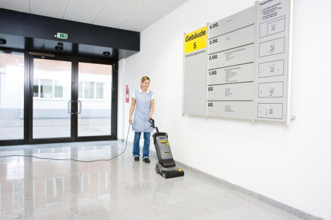 Поломоечная машина Karcher BR 30/4 C 1.783-220.0