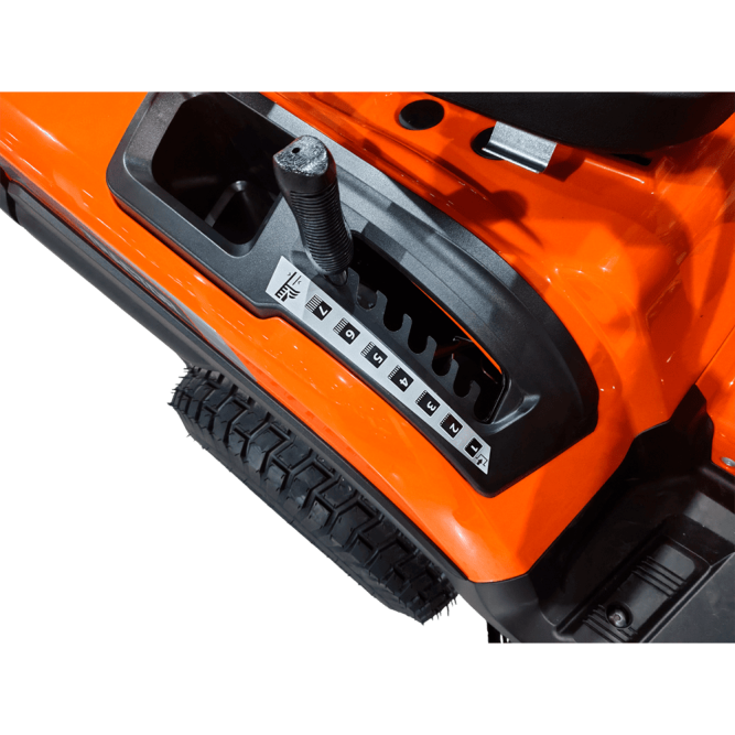 Садовый трактор YARD FOX OPTIMA T98RCH в Екатеринбурге