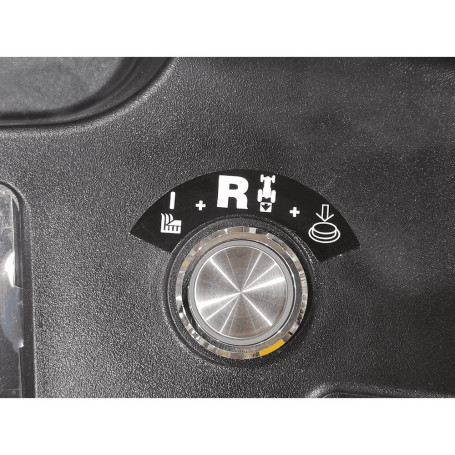 Садовый трактор YARD FOX OPTIMA T98RCH