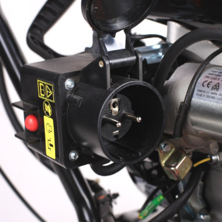 Снегоуборщик бензиновый PATRIOT PRO 658 Е