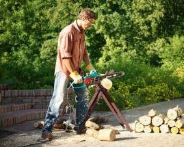 Электропила Bosch AKE 30 S