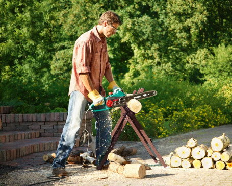 Электропила Bosch AKE 30 S