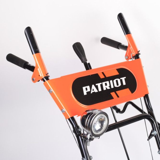 Снегоуборщик бензиновый PATRIOT PRO 655 Е