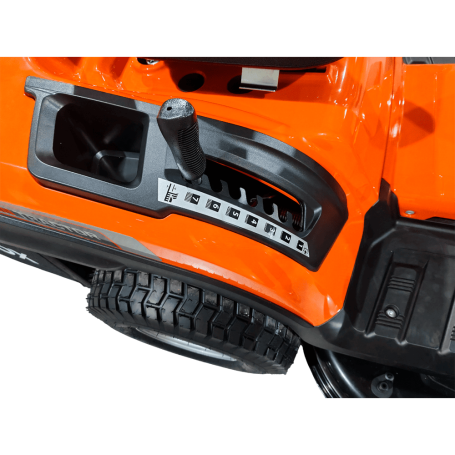 Садовый трактор YARD FOX OPTIMA T108RDH