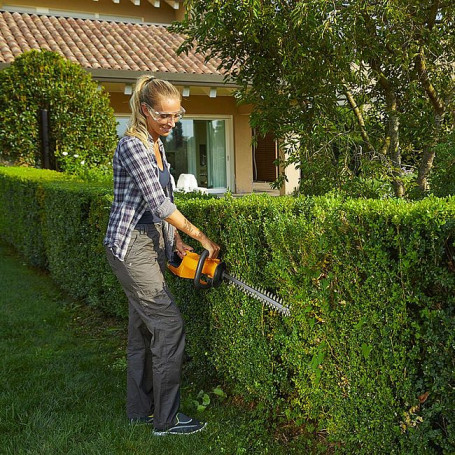 Аккумуляторный кусторез Stiga SHT 100 AE K