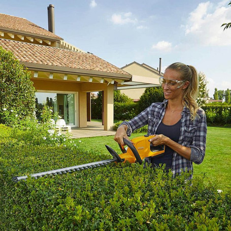 Аккумуляторный кусторез Stiga SHT 100 AE K