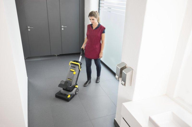 Поломоечная машина Karcher BR 30/4 C Bp Pack 1.783-225.0