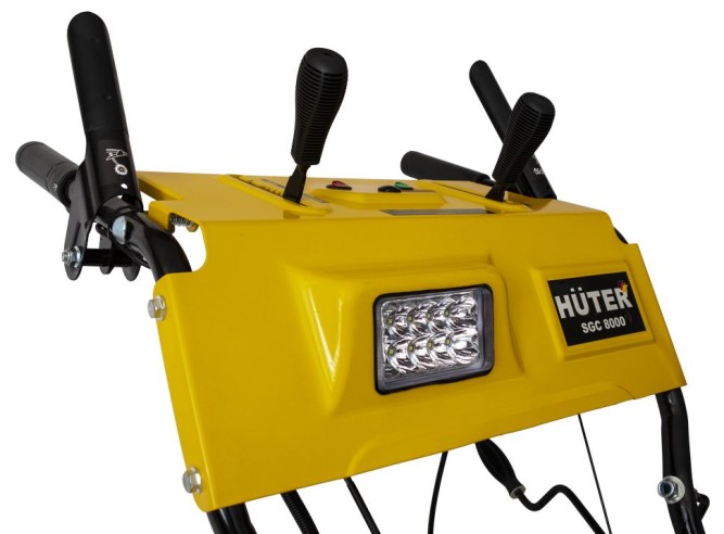 Снегоуборщик Huter SGC 8000