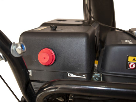 Снегоуборщик Huter SGC 8000