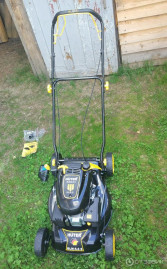 Газонокосилка бензиновая Huter GLM-5.0 SP