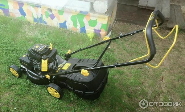 Газонокосилка бензиновая Huter GLM-5.0 SP в Екатеринбурге