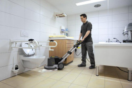 Уборочная машина Karcher BDS 33/180 C Adv  1.291-220.0