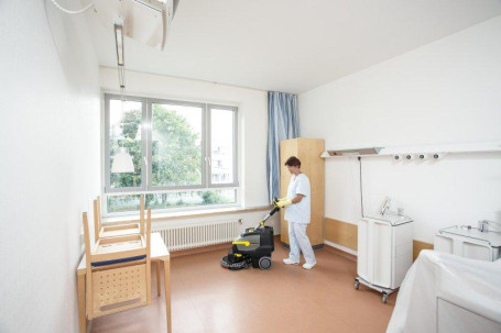 Поломоечная машина Karcher BD 38/12 C Bp Pack 1.783-430.0