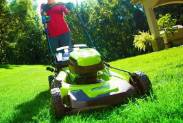 Газонокосилка аккумуляторная Greenworks GD60LM46SP, 60V, 46 см, самоходная, без АКБ и ЗУ