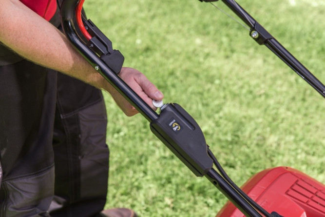 Бензиновая газонокосилка Solo by AL-KO 4731 SPI-A