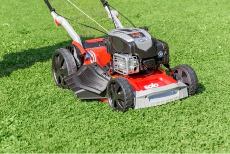 Бензиновая газонокосилка Solo by AL-KO 4751 VS-B