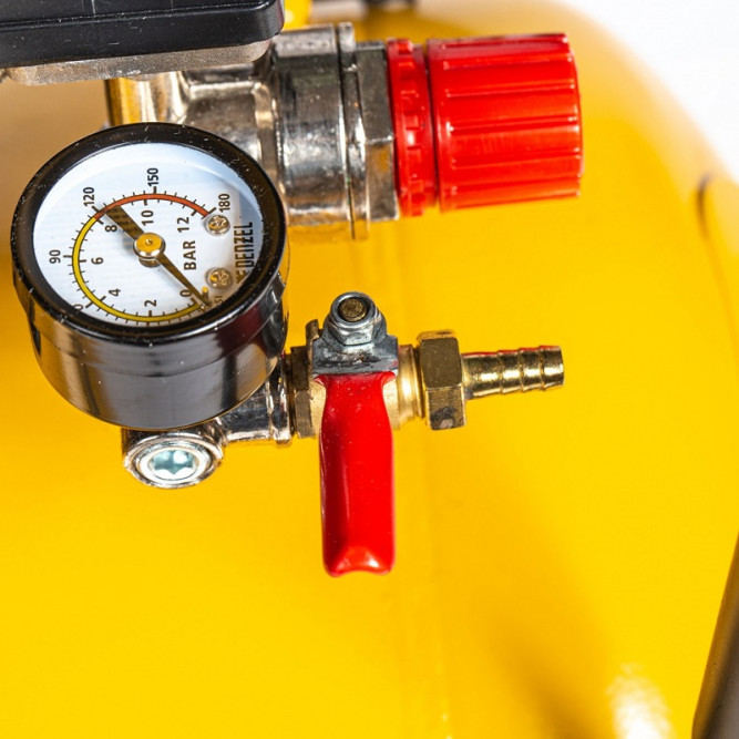 Компрессор воздушный рем.привод DENZEL BCV2200/100