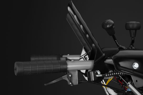 Снегоуборщик бензиновый Caiman Valto 24CVE