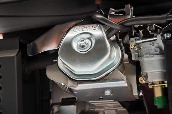 Бензогенератор Daewoo GDA 6500