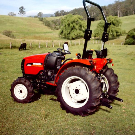 Многофункциональный трактор Shibaura ST333H 33 л.с.