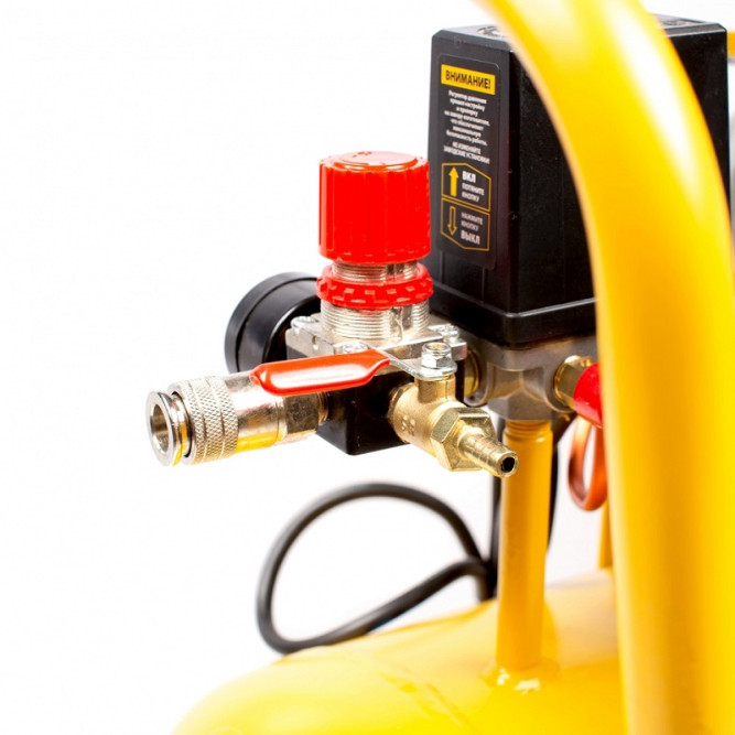 Компрессор воздушный рем.привод DENZEL BCI2300/50