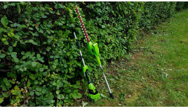 Кусторез штанговый аккумуляторный Greenworks Арт. 2300407, 40V, 51см, без АКБ и ЗУ