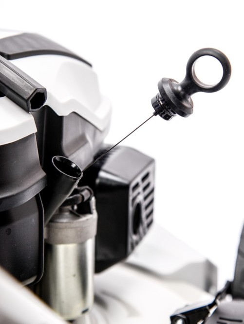 Газонокосилка бензиновая Helmut TR 51SLE