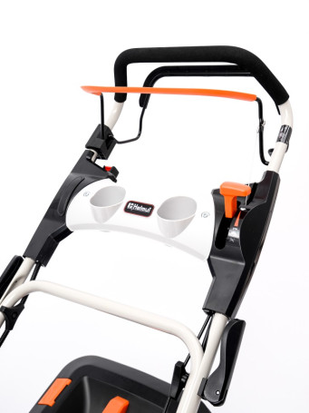 Газонокосилка бензиновая Helmut TR 51SLE