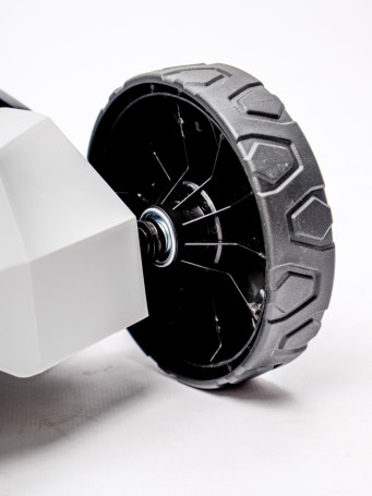 Газонокосилка бензиновая Helmut TR 51SLE