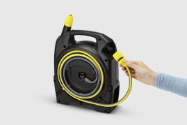 Катушка для балконов CR 3.110 компактная со шлангом 10м, распылителем и соединителем Karcher 2.645-210.0