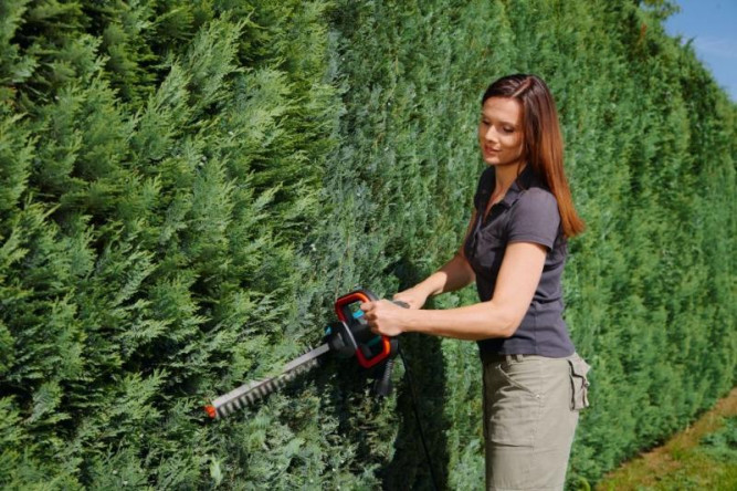 Электроножницы садовые GARDENA EasyCut 42 08870-20.000.00