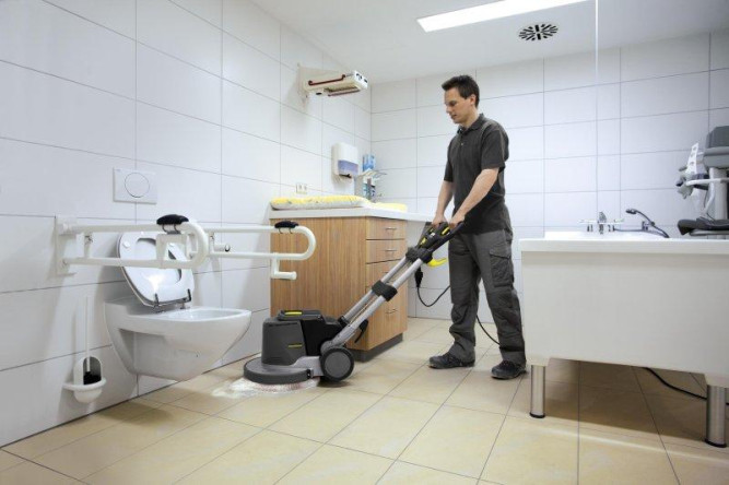 Уборочная машина Karcher BDS 43/Duo C Adv  1.291-223.0